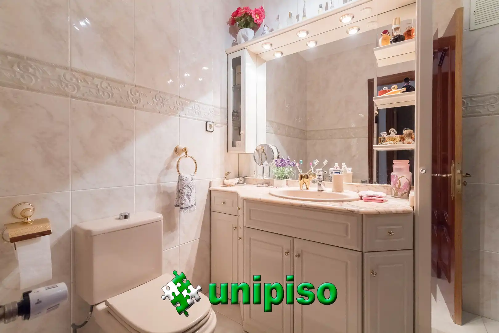 Baño de Piso en venta en Leganés con Aire acondicionado, Calefacción y Terraza