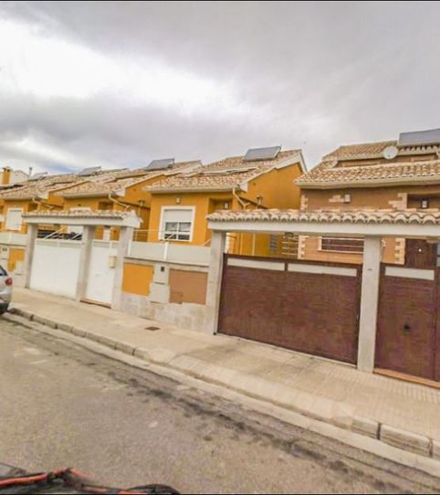 Foto 2 de Casa adosada en venda a Mar, Park Nord - Casona, Gandia