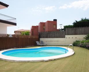 Swimming pool of Planta baja to rent in Premià de Dalt