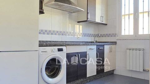 Foto 2 de Piso en venta en Calle Bartolomé Herreras, Puente Castro, León Capital