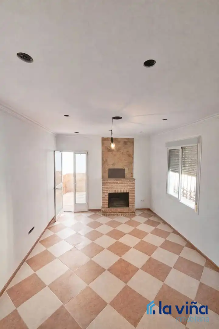 Casa amb terrassa en venda a Centro