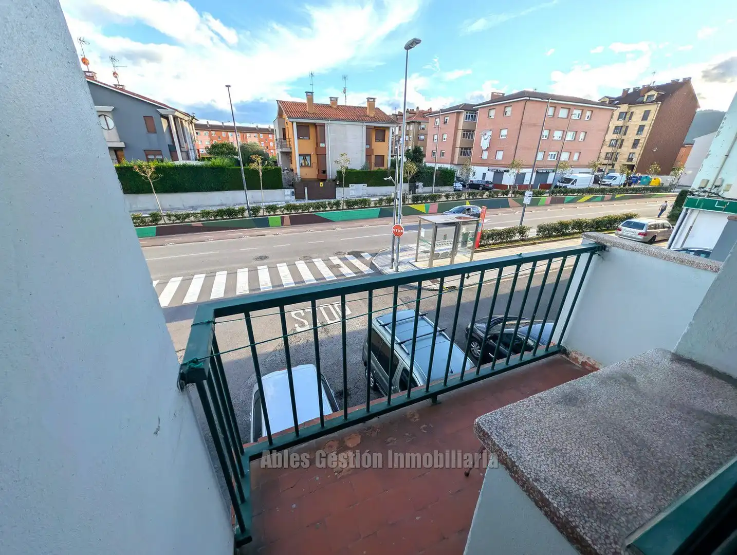 Außenansicht von Wohnung zum Verkauf in Siero mit Heizung und Terrasse