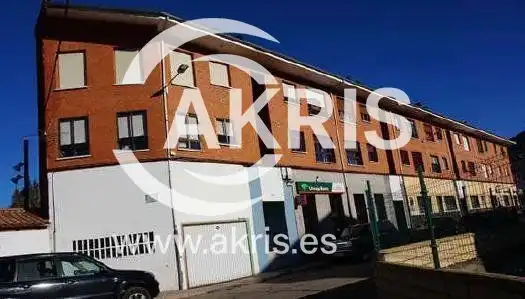 Piso en venta en Calle Arcipreste García de Prado, Villamanín