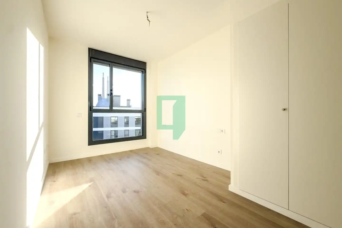Bedroom of Flat for rent in Badalona  with Air Conditioner and Terrace