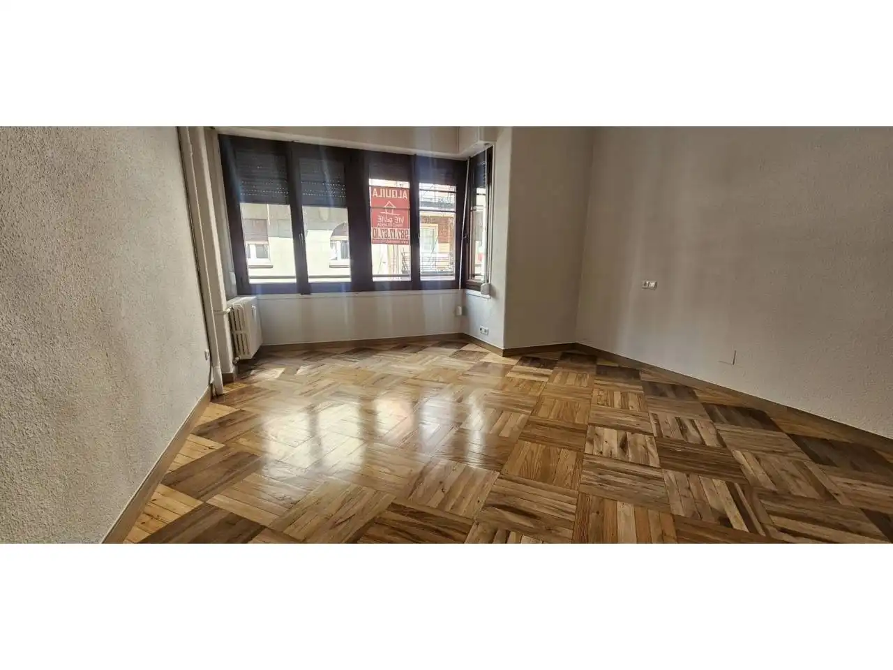Bedroom of Flat for rent in León Capital   with Heating and Parquet flooring