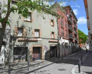 Exterior view of Single-family semi-detached for sale in Girona Capital