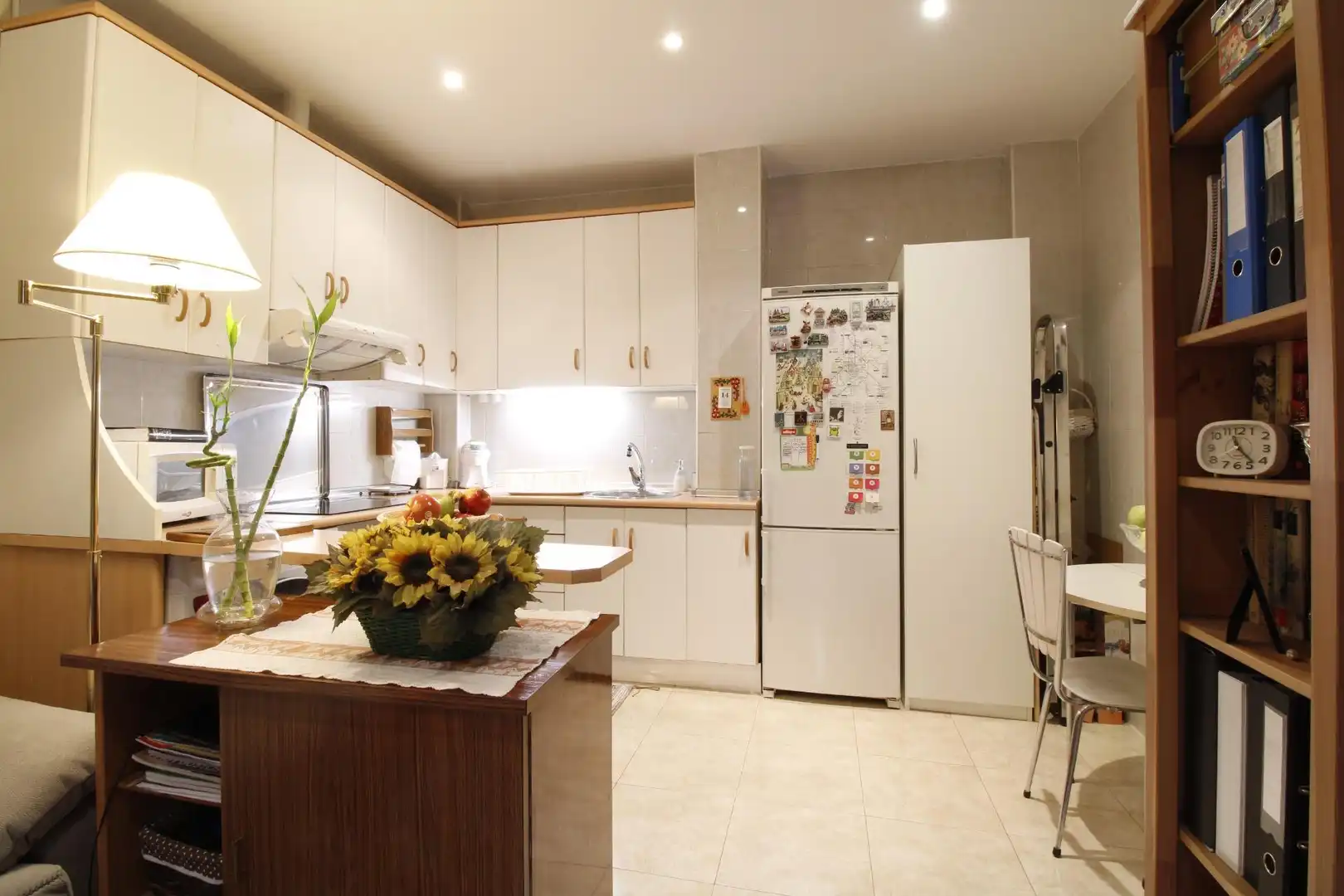 Cuina de Apartament en venda en Madrid amb Aire condicionat, Calefacció i Moblat