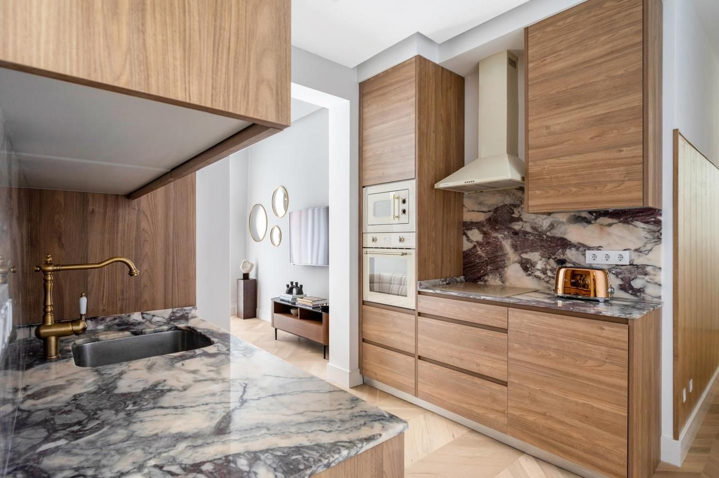 Cocina de Piso de alquiler en  Madrid Capital con Aire acondicionado