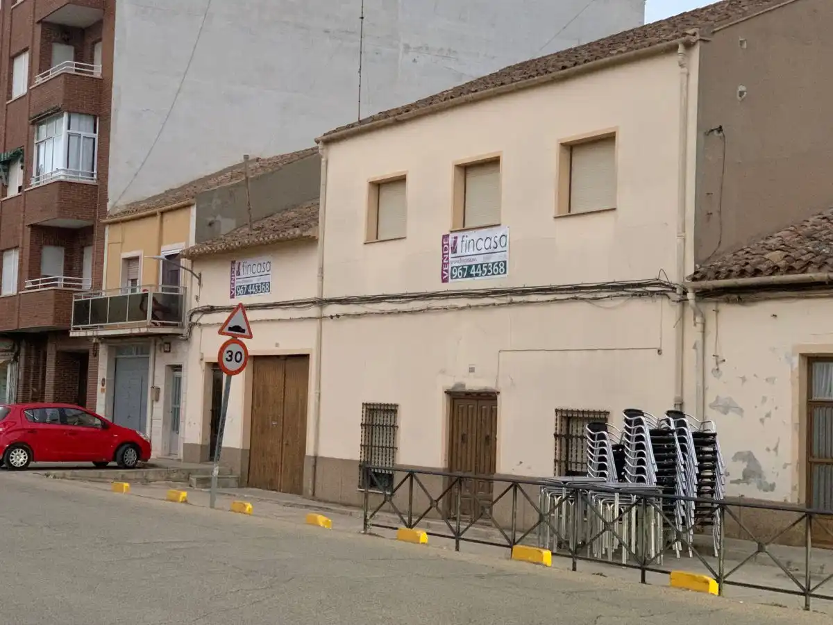 Lands and plots for sale in JUAN GARCIA Y GONZALEZ 11