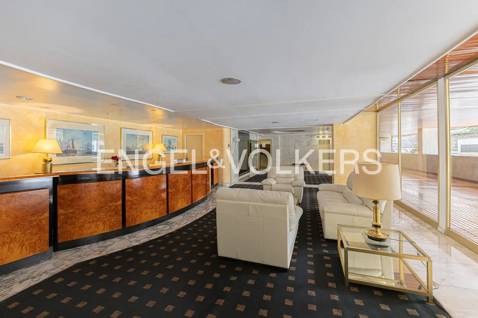 Flat for sale in Barcelona  with Air Conditioner, Heating and Private garden