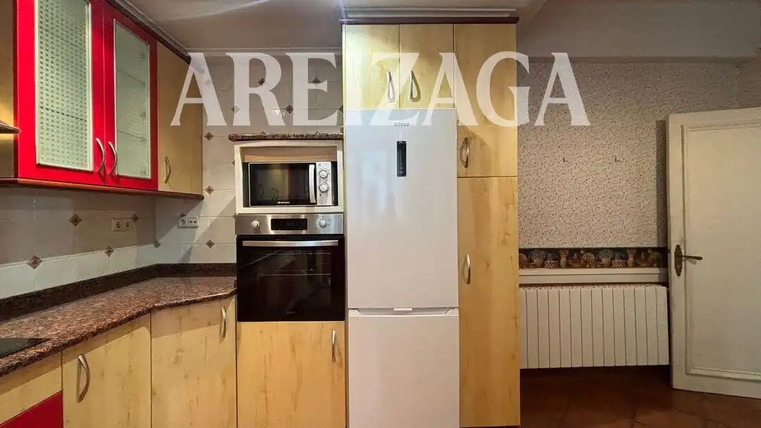 Kitchen of Flat for rent in Donostia - San Sebastián   with Heating, Terrace and Oven