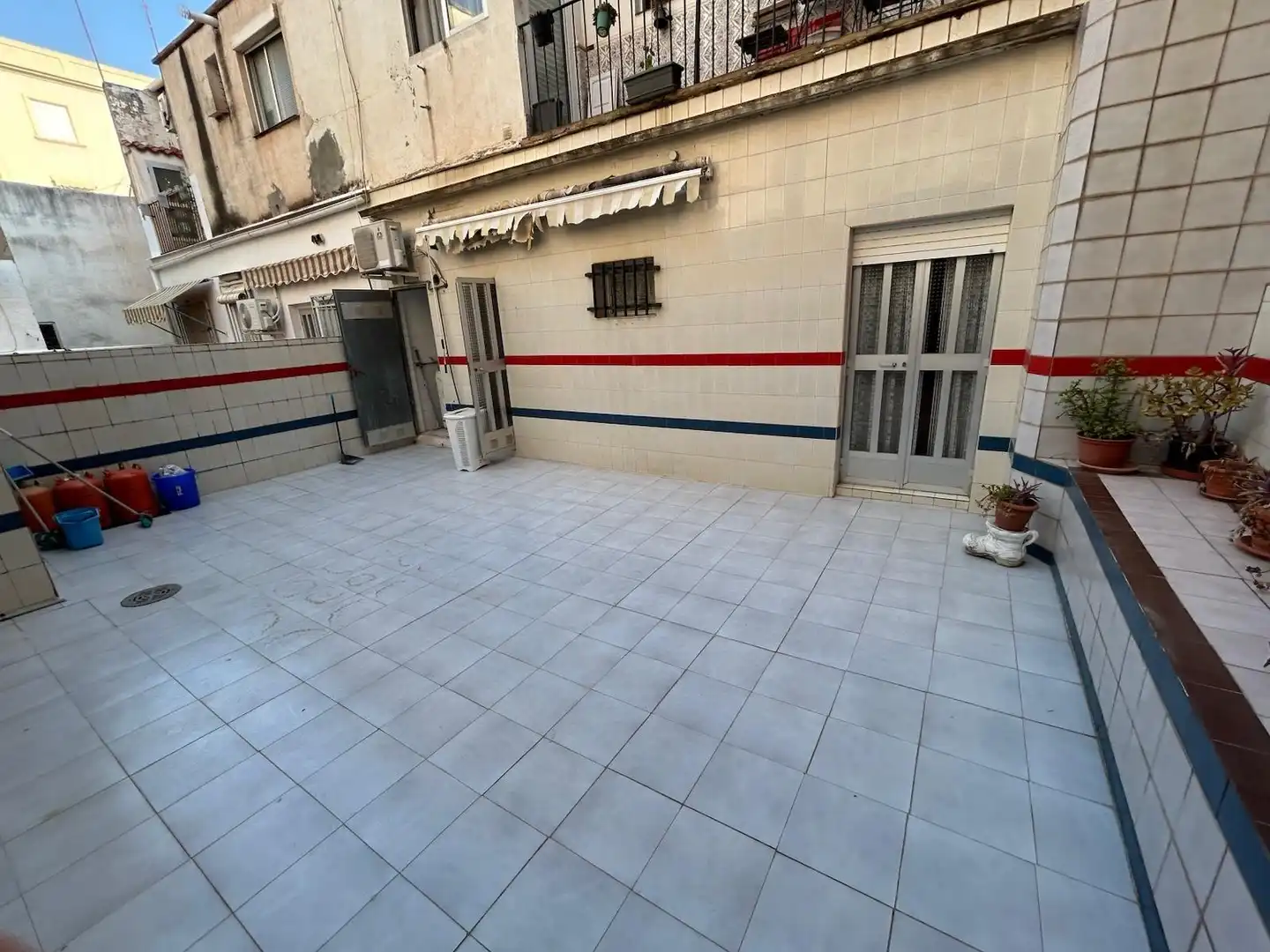 Exterior view of Flat for sale in Valencia  with Air Conditioner, Terrace and Balcony