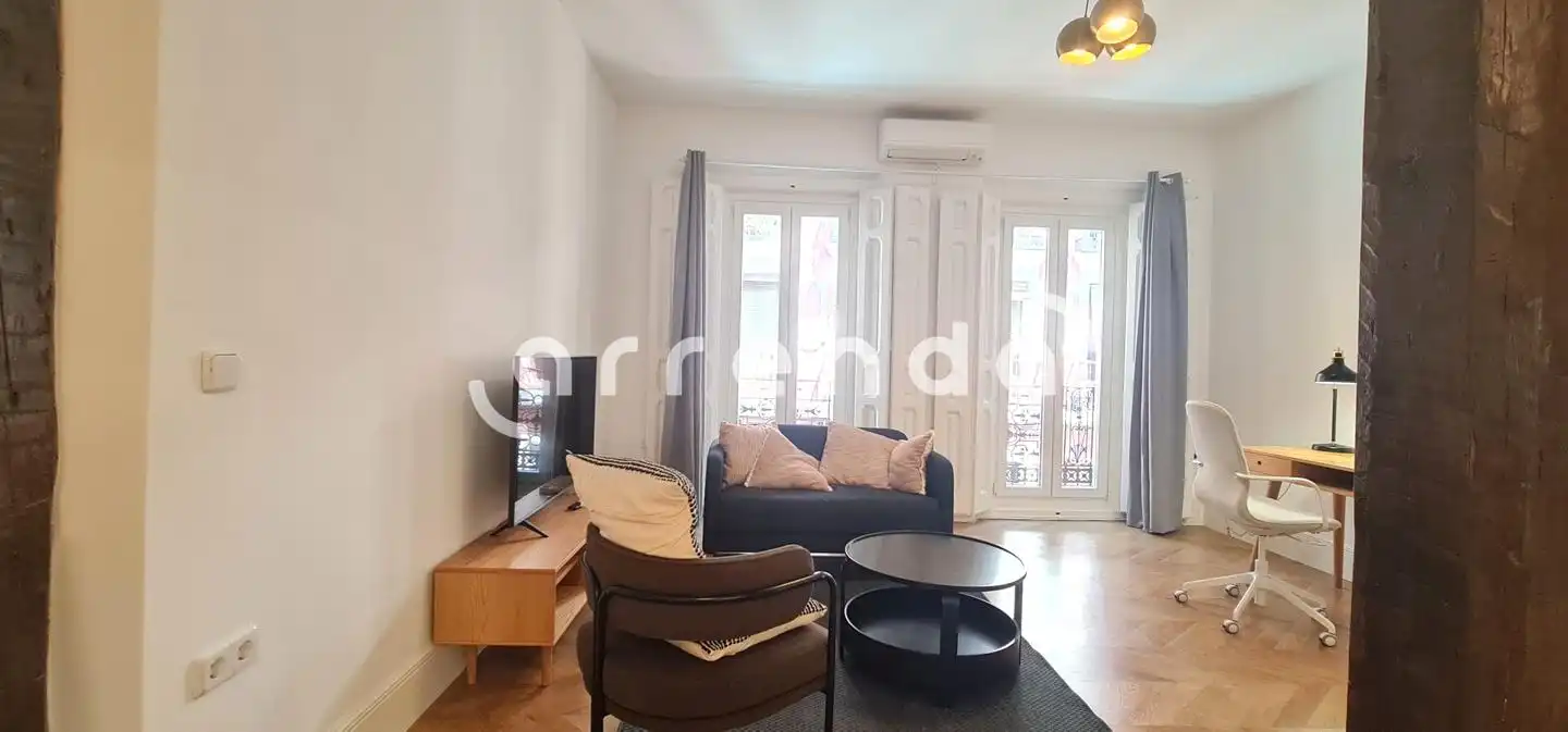 Wohnzimmer von Wohnung zur Miete in Madrid mit Klimaanlage und Möbliert