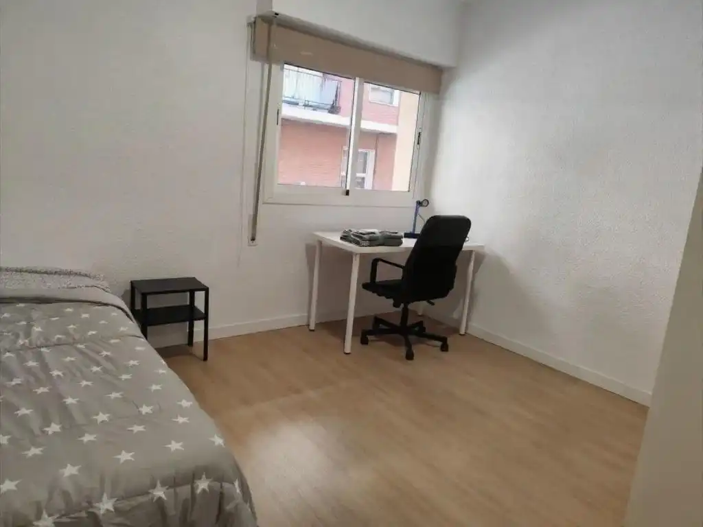 Habitación de Piso para compartir en Murcia con Amueblado