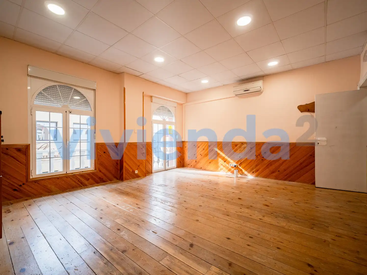 Büro zur Miete in Madrid mit Klimaanlage, Heizung und Terrasse