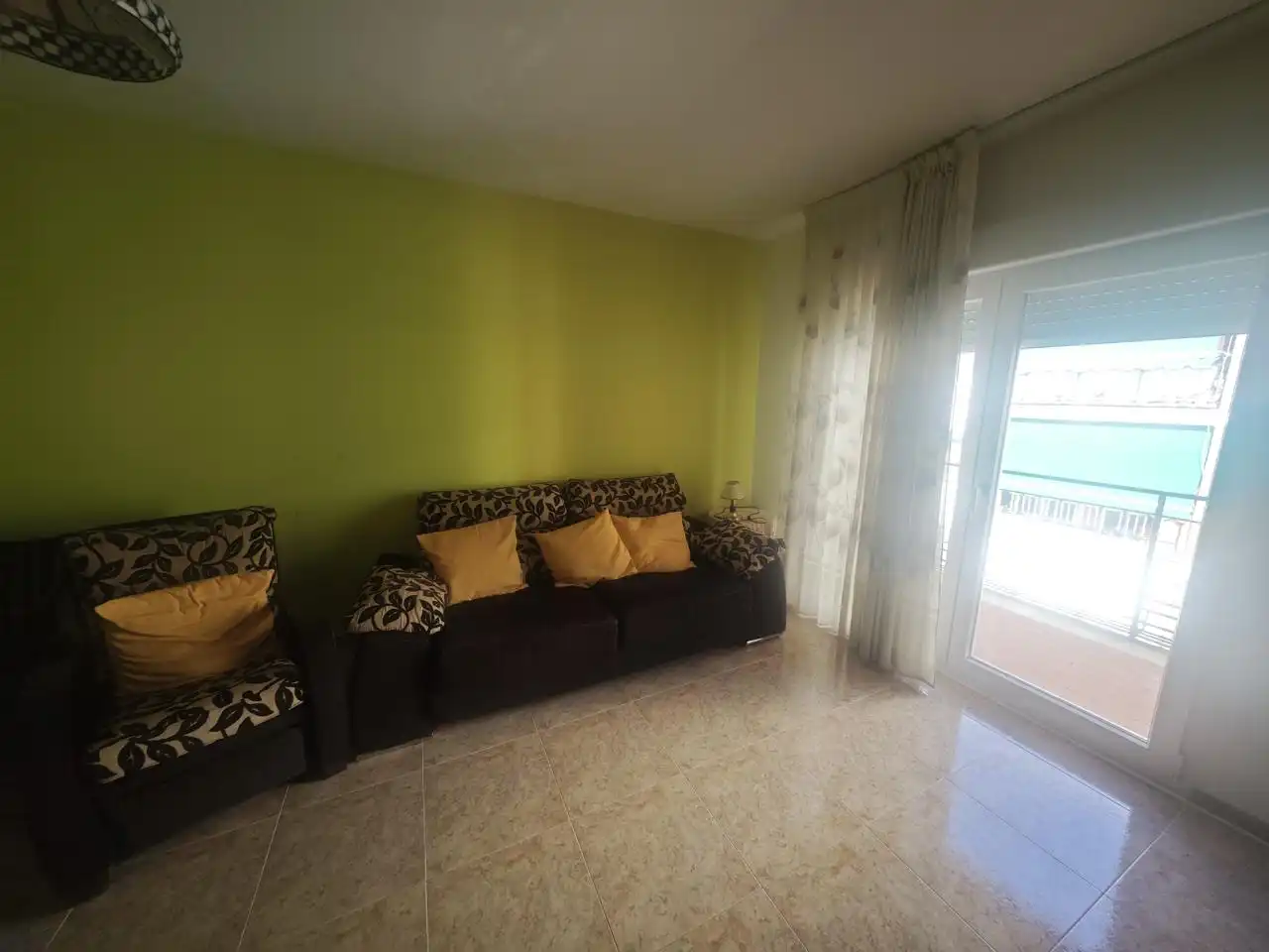 Living room of Flat for rent in Plasencia  with Terrace and Furnished