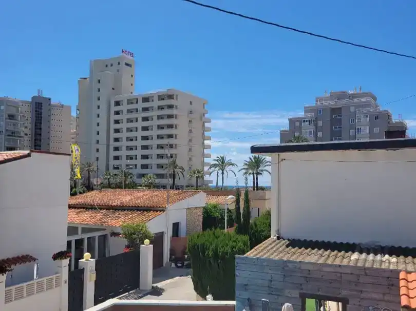 Vista exterior de Casa o xalet de lloguer en Marisol Park - Ortembach - Los Almendros
