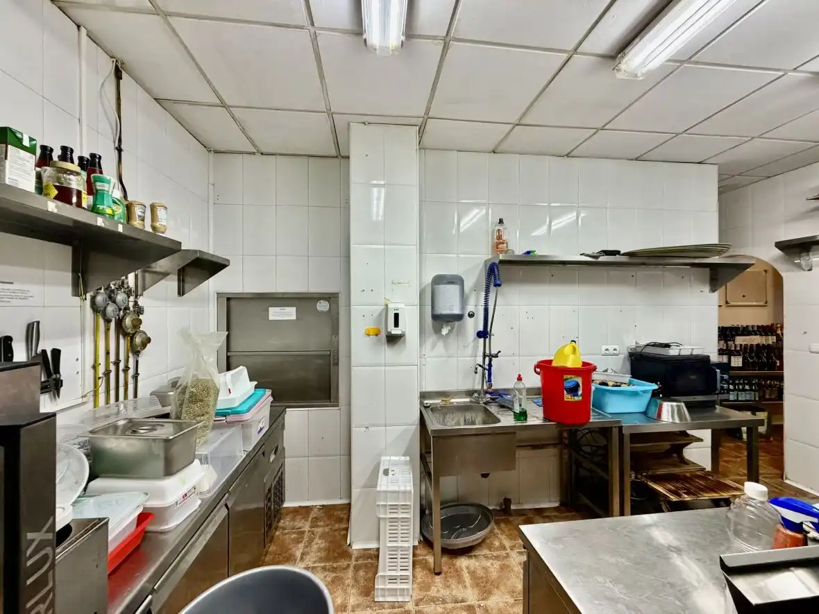 Business premises to rent in Avenida de Escandinavia, imagen 19