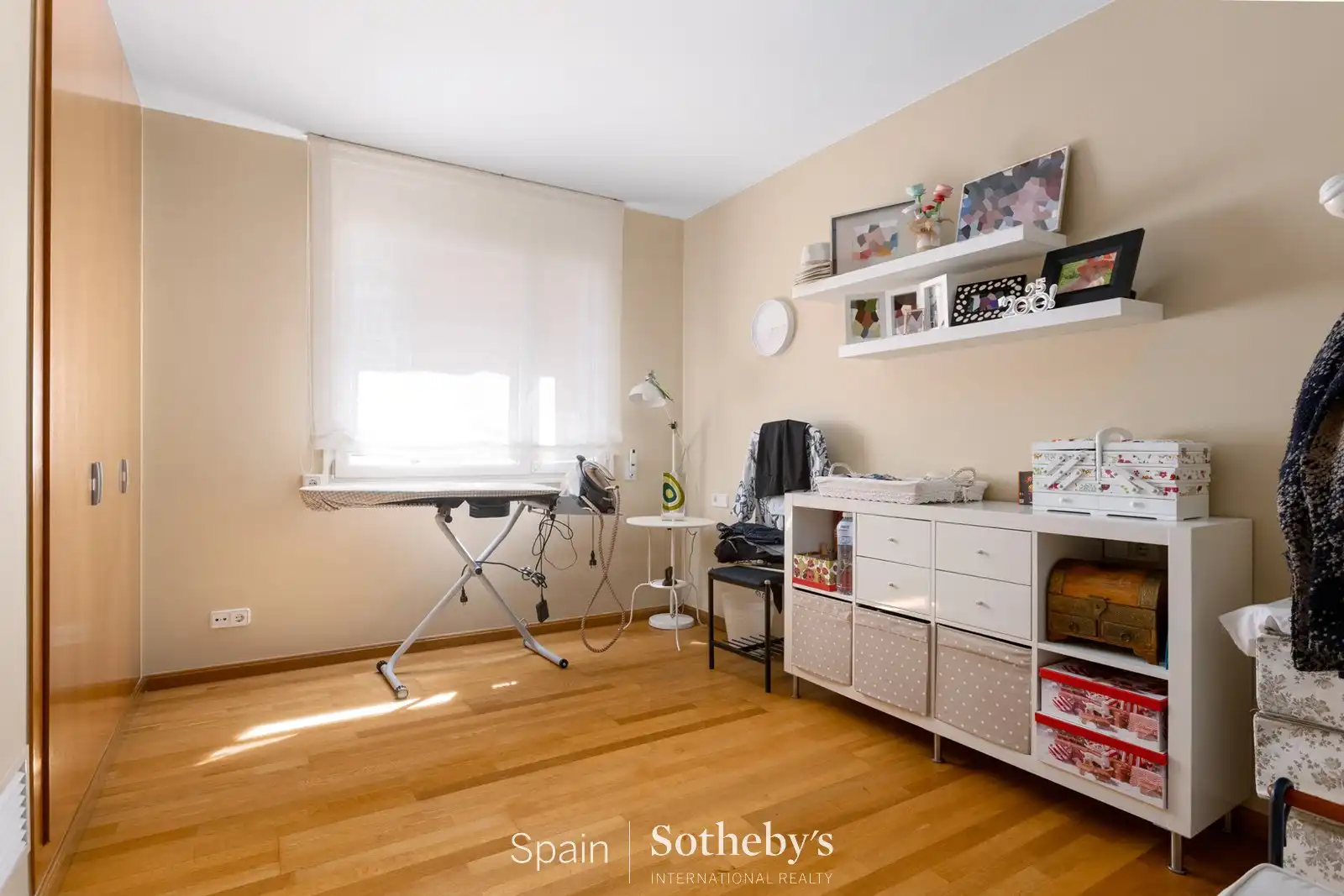 Habitación de Casa o chalet en venta en Alella con Aire acondicionado, Calefacción y Jardín privado