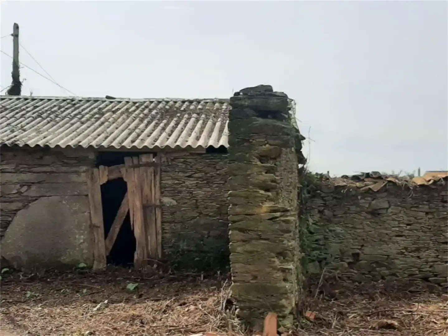 Vista exterior de Pis en venda en Frades