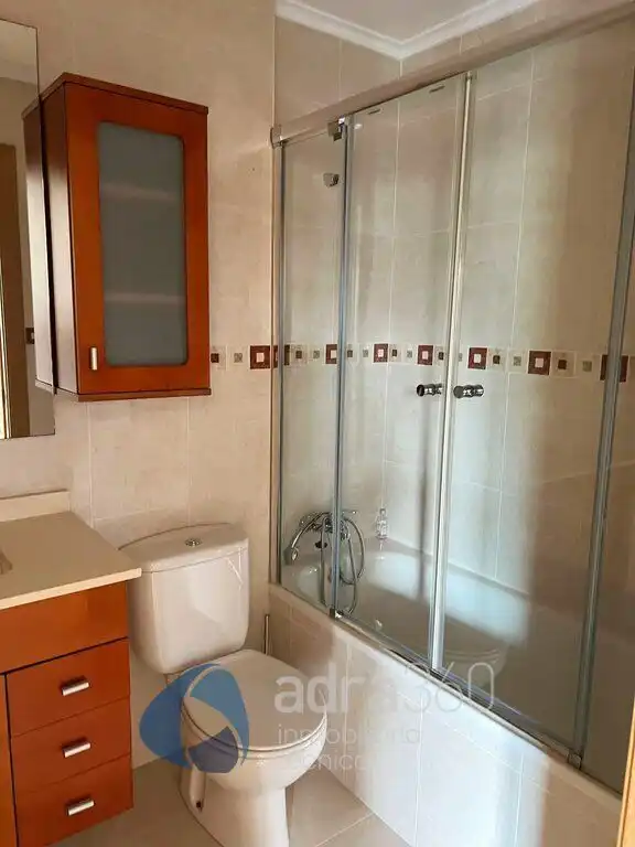 Bany de Casa o xalet en venda en Cirueña amb Calefacció, Jardí privat i Terrassa