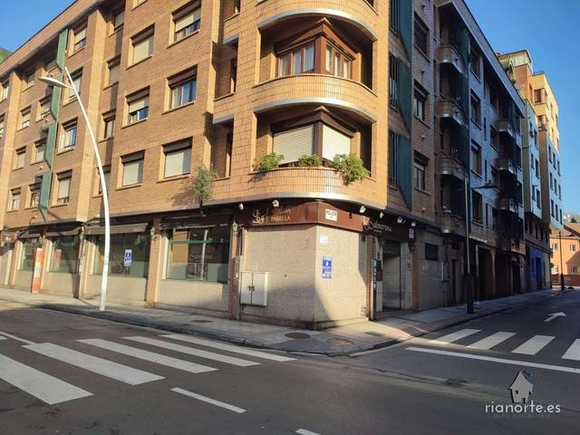 Local comercial en Alquiler en Calle Torre de Abajo, 67 en Sama