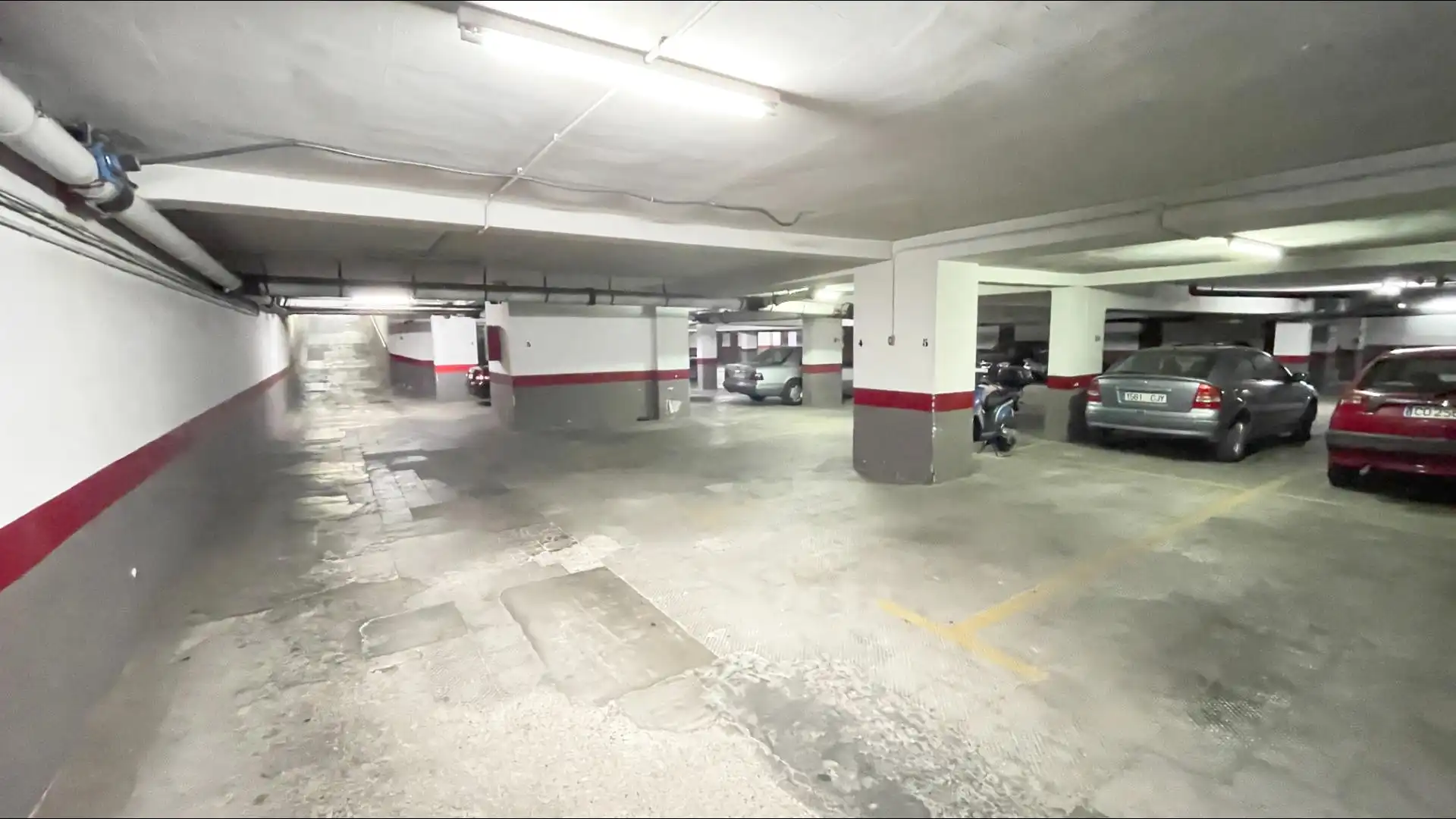 Parkplatz von Garage zum Verkauf in Córdoba