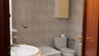 Bathroom of Flat for sale in  Barcelona Capital  with Heating