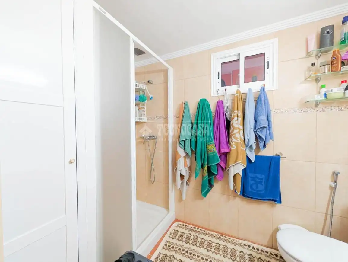 Baño de Piso en venta en Telde