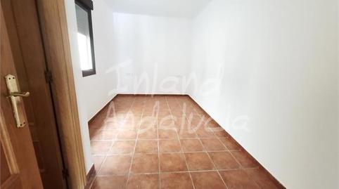 Foto 5 de Apartamento en venta en Alcaucín, Málaga