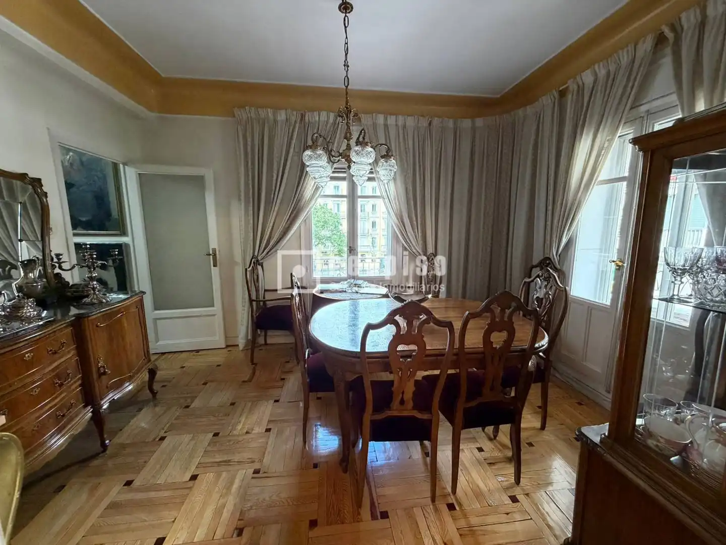 Comedor de Piso en venta en Madrid con Calefacción, Parquet y Terraza