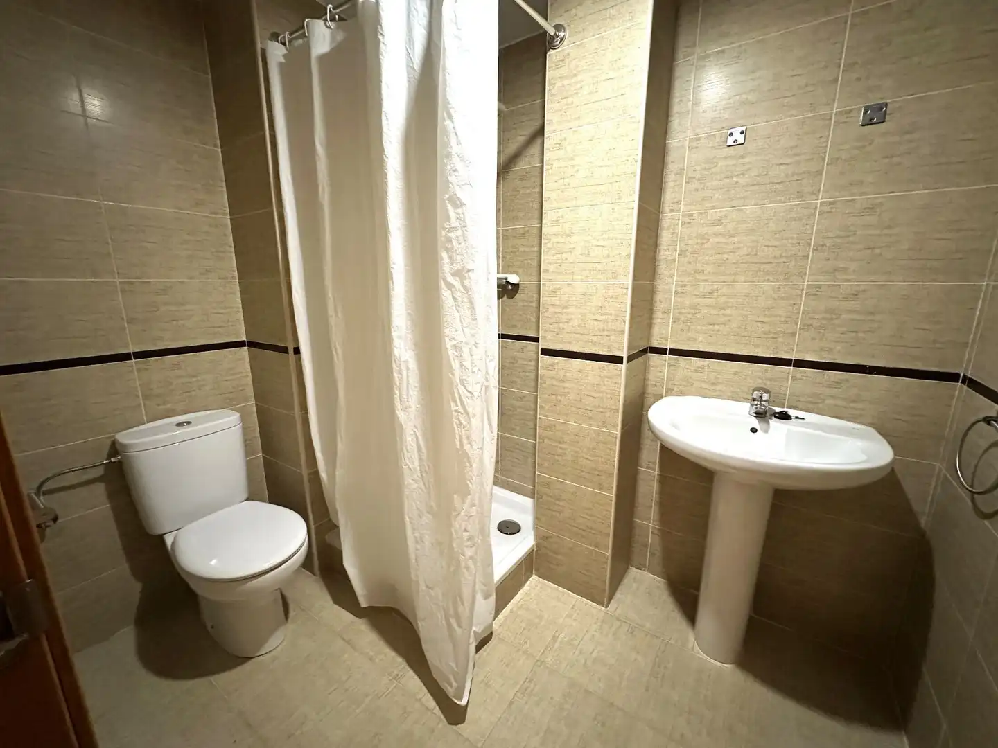 Bathroom of Flat for sale in L'Olleria  with Heating and Storage room