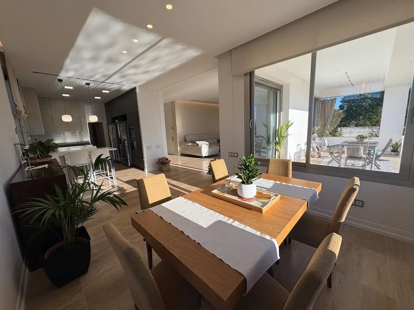 Dining room of Houses for sale in Córdoba  with Air Conditioner, Heating and Private garden
