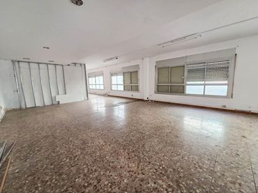 Local comercial en alquiler en Centre - Eixample – Can Llobet