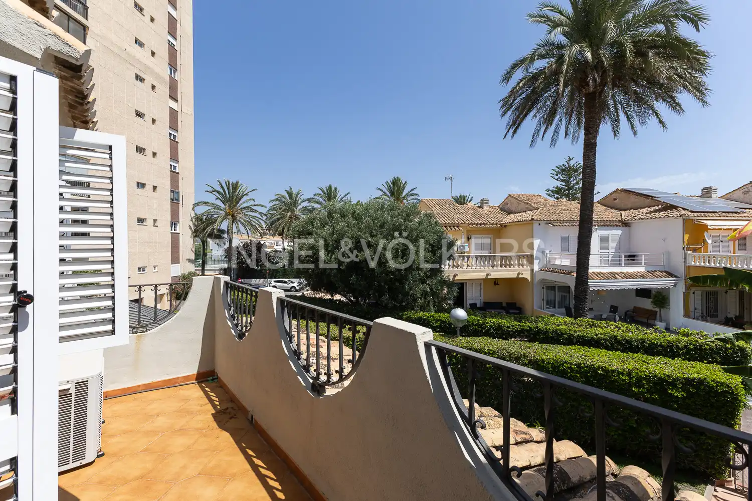 Exterior view of Houses for sale in El Puig de Santa Maria  with Air Conditioner, Heating and Private garden