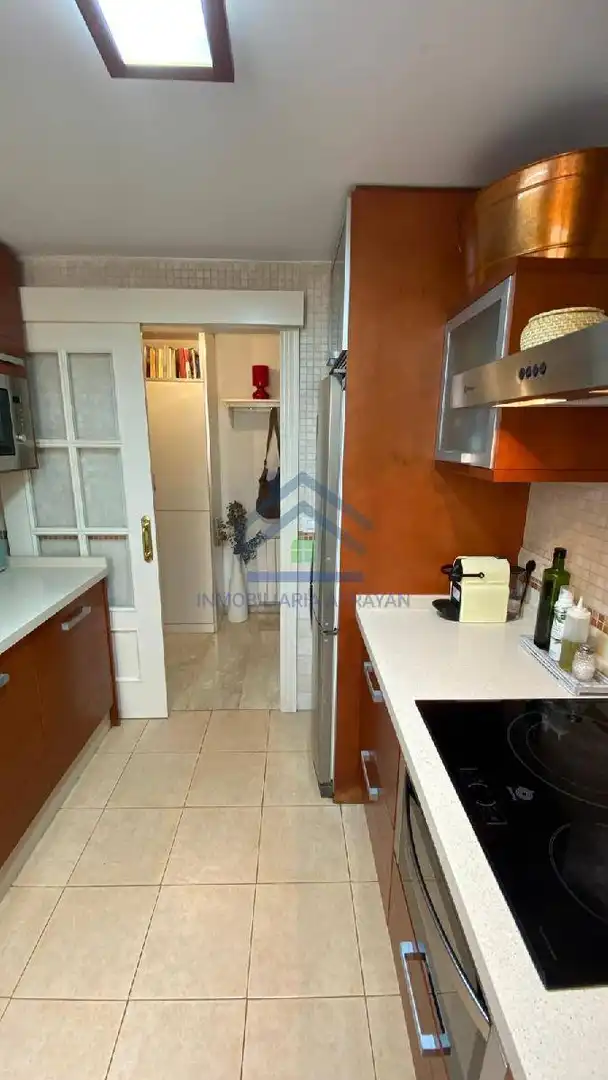 Appartement avec piscine à louer à Genil, imagen 3