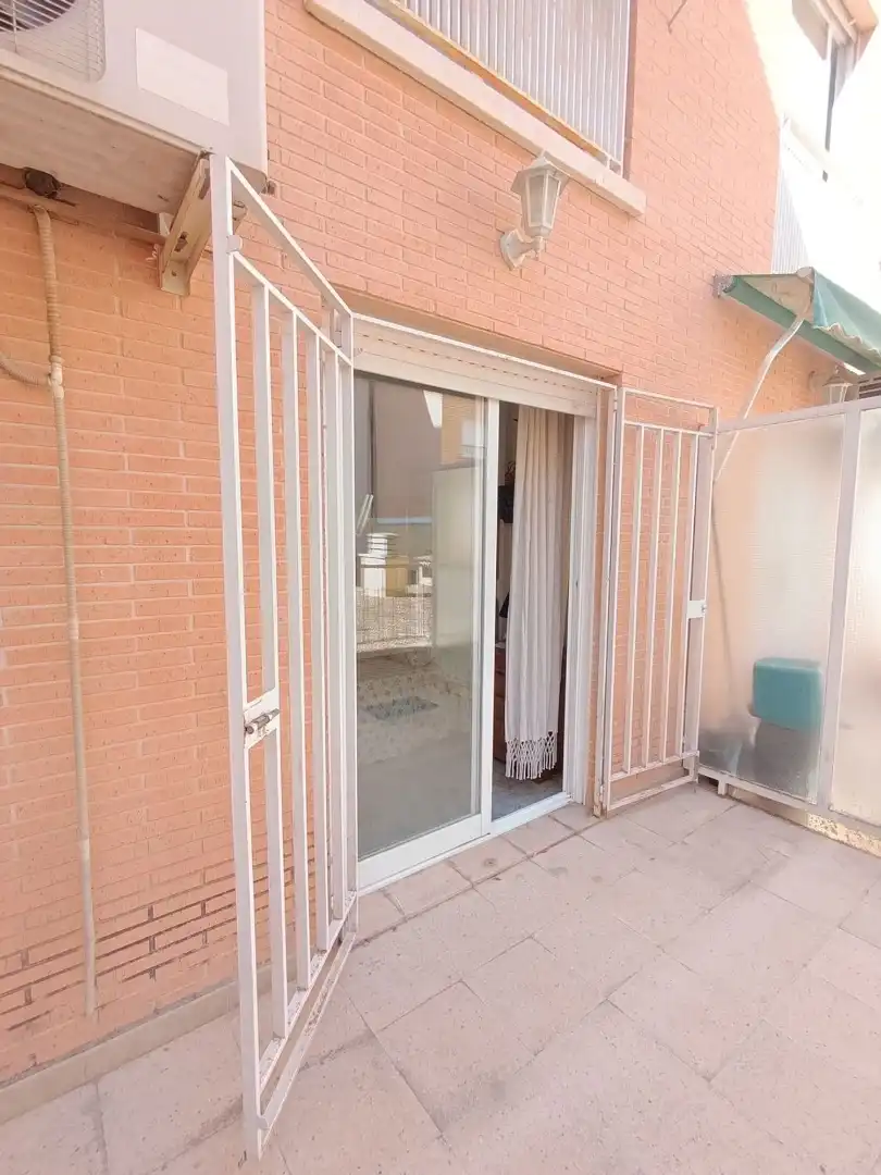 Flat for sale in Calle Elisa Cendrero, El Perchel