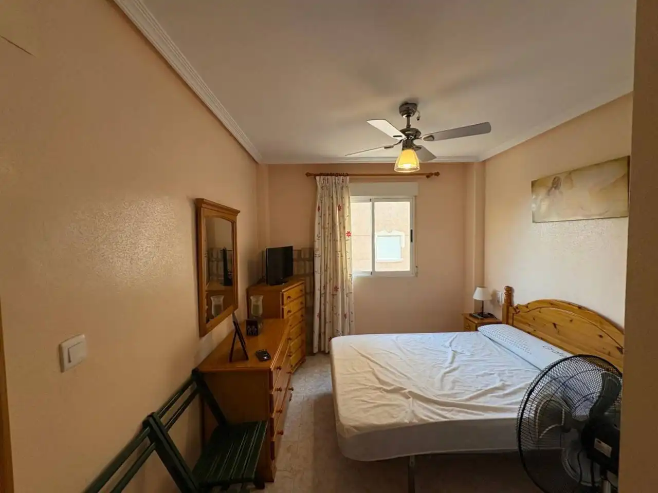 Habitación de Piso en venta en Santa Pola con Terraza y Piscina comunitaria