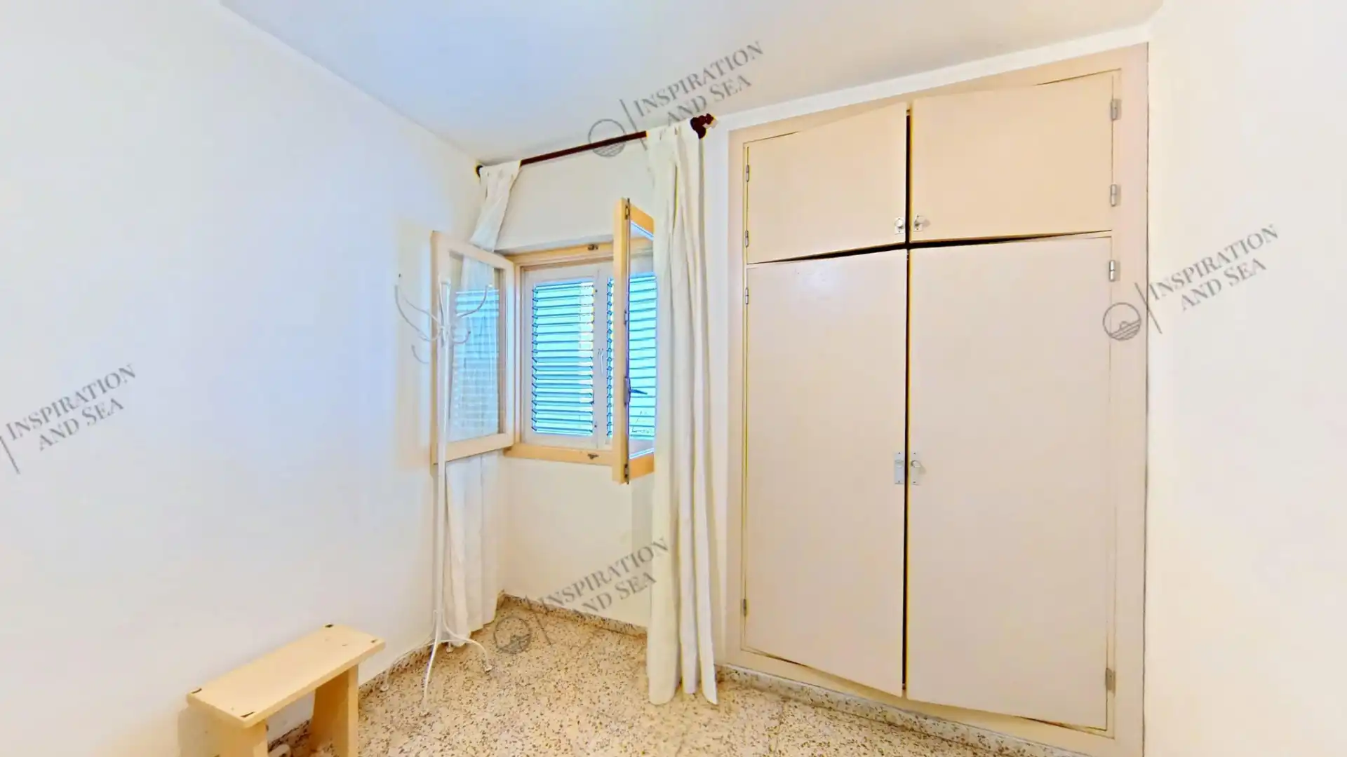 Habitación de Piso en venta en Santa Eulària des Riu con Aire acondicionado y Terraza