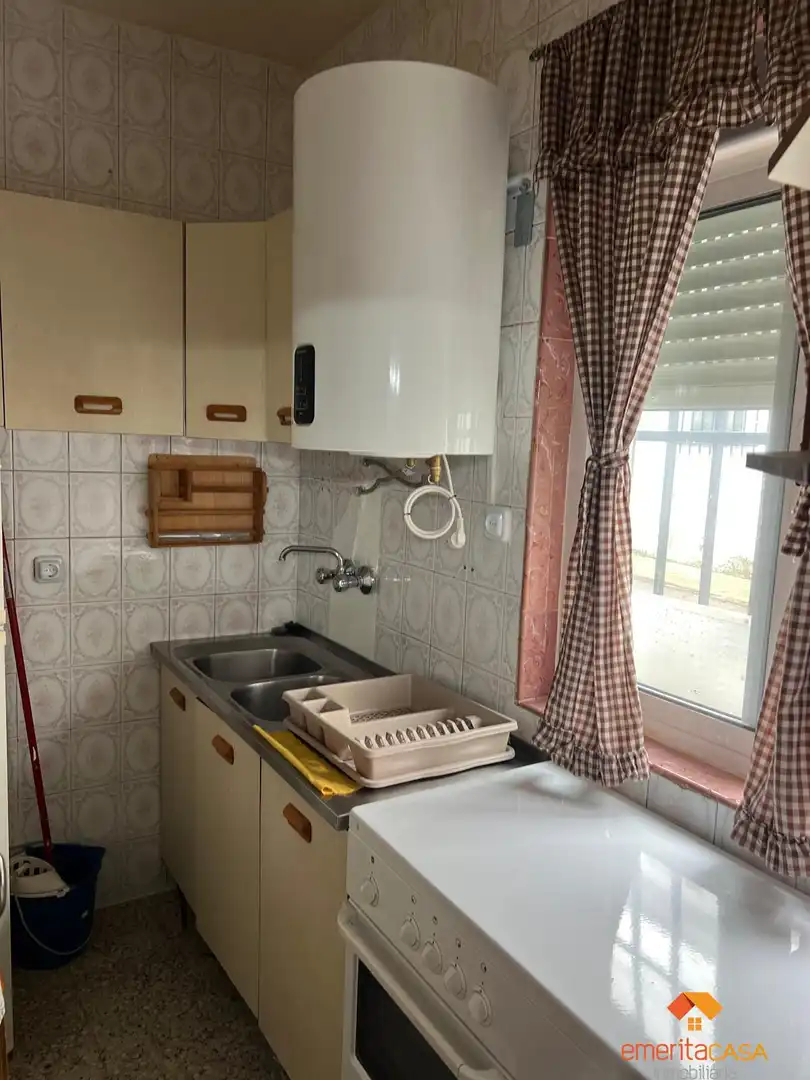 Kitchen of Flat for sale in Zafra
