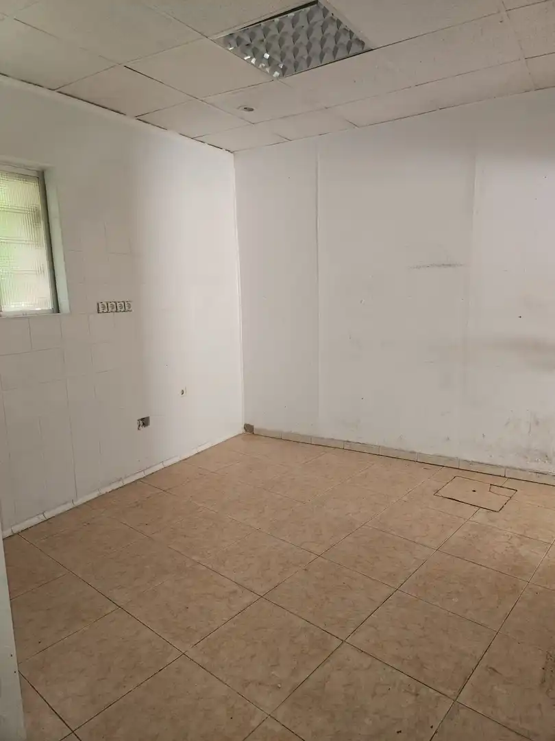 Local comercial en venda a Centro, imagen 24