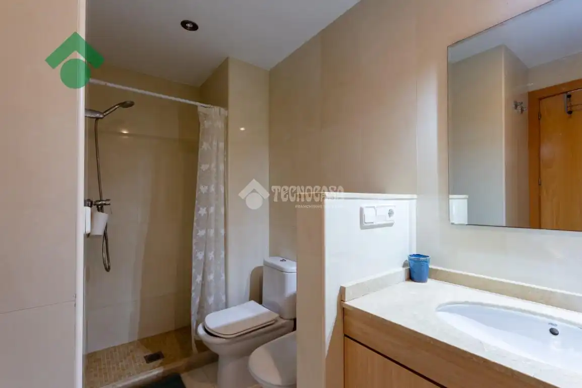 Bathroom of Flat for rent in Almuñécar
