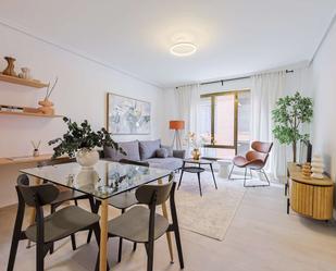 Sala d'estar de Apartament per a compartir en  Madrid Capital amb Aire condicionat i Terrassa