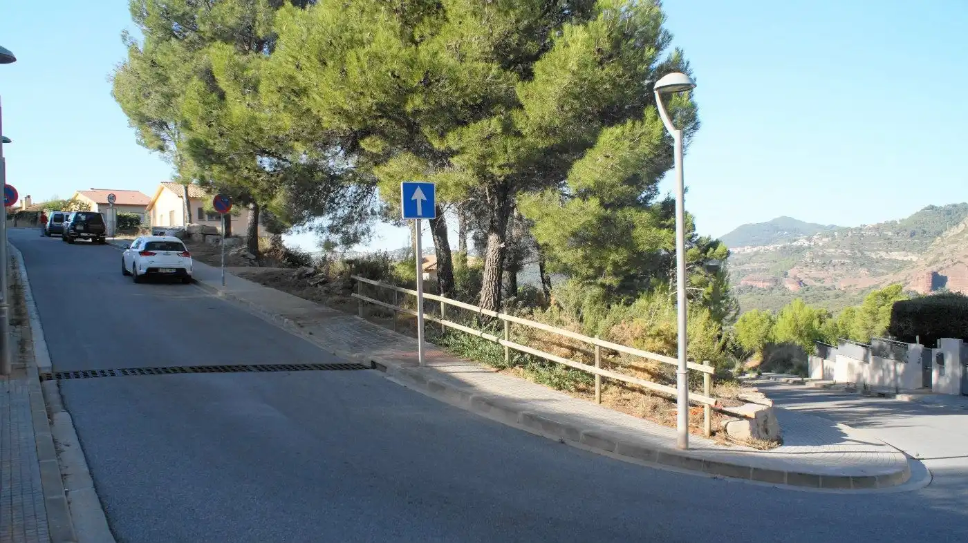 Wohnbaugrundstück zum Verkauf in Bigues i Riells del Fai