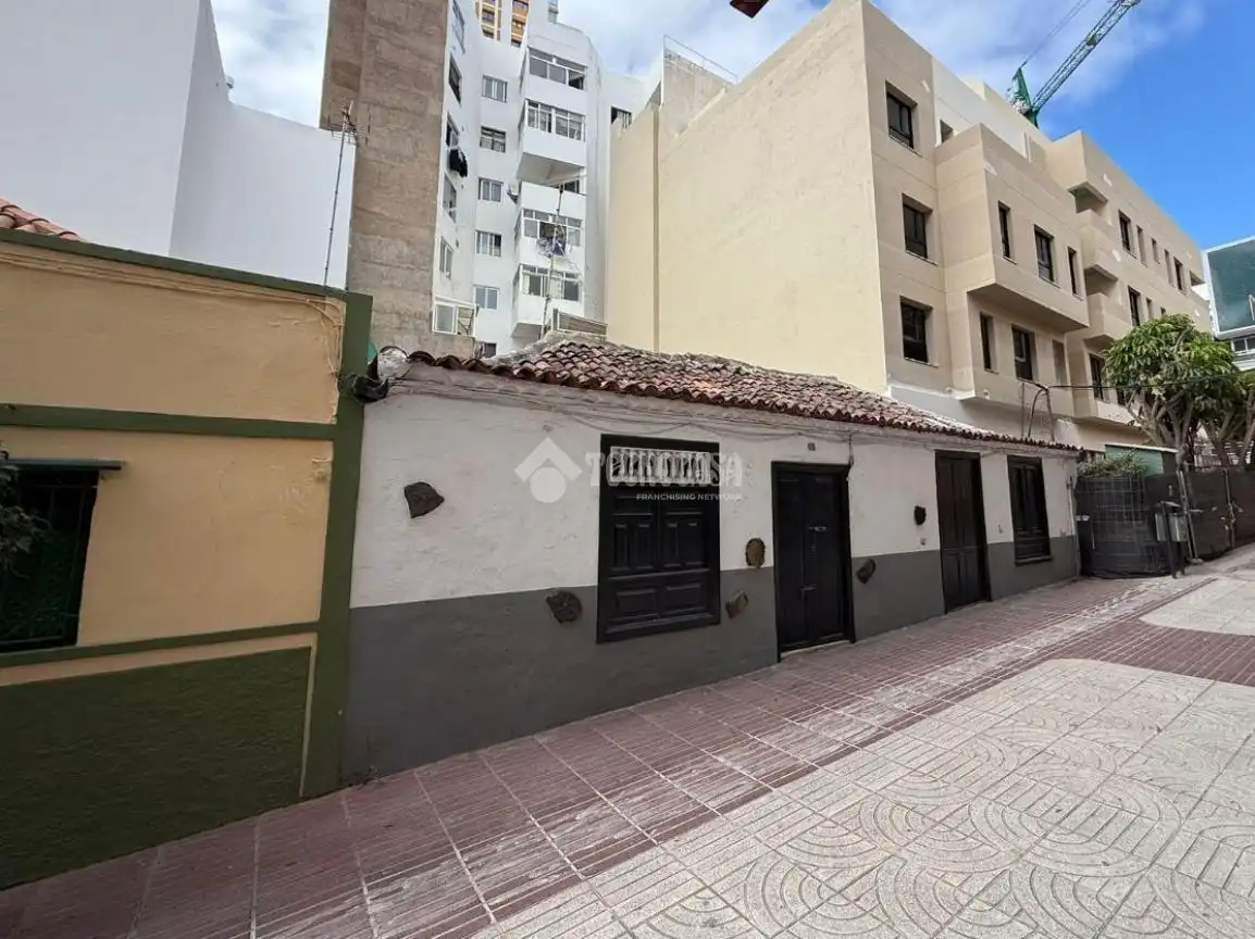 Außenansicht von Residential zum Verkauf in Puerto de la Cruz