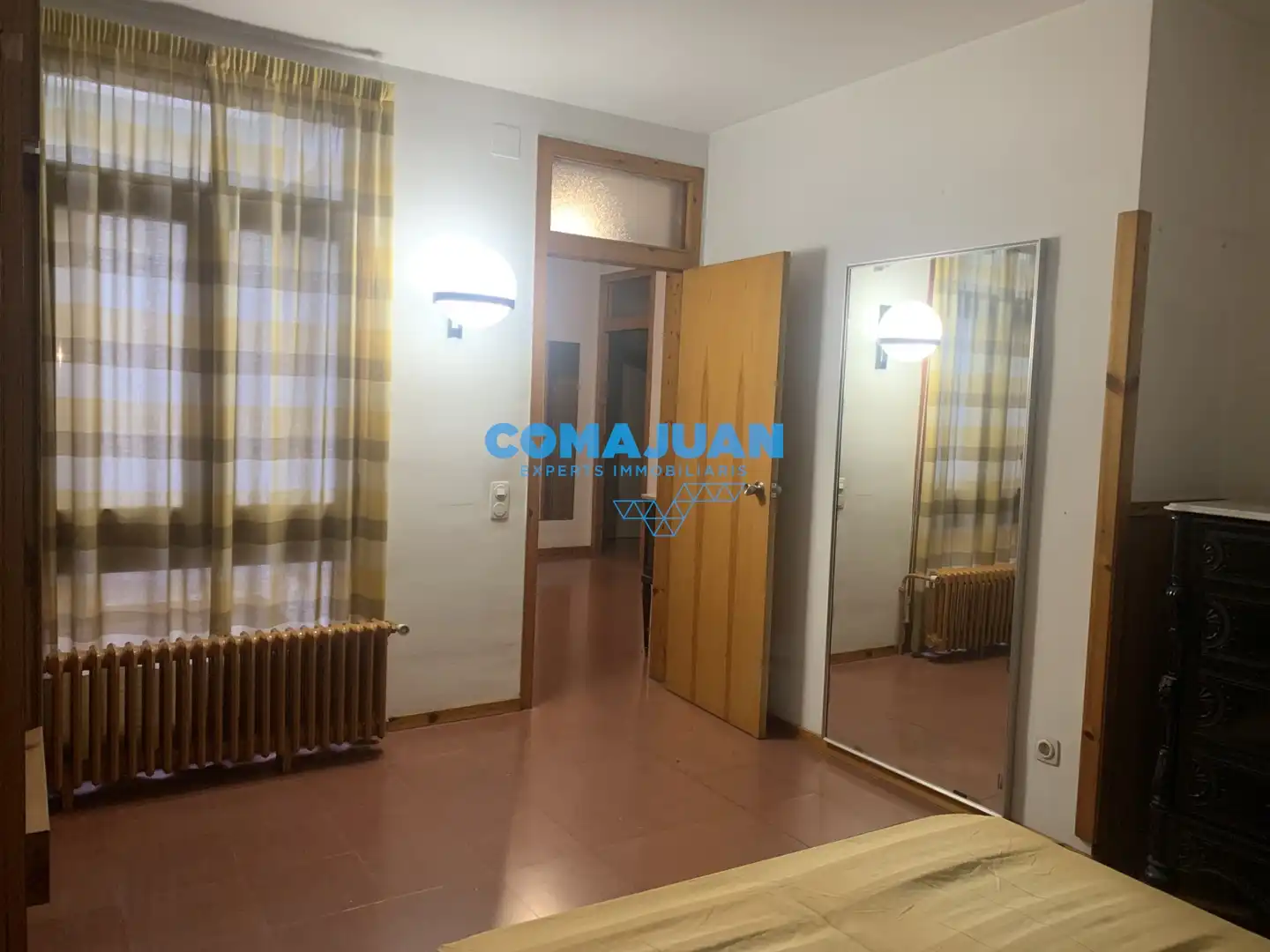 Schlafzimmer von Country house zum Verkauf in Mataró mit Klimaanlage, Heizung und Terrasse