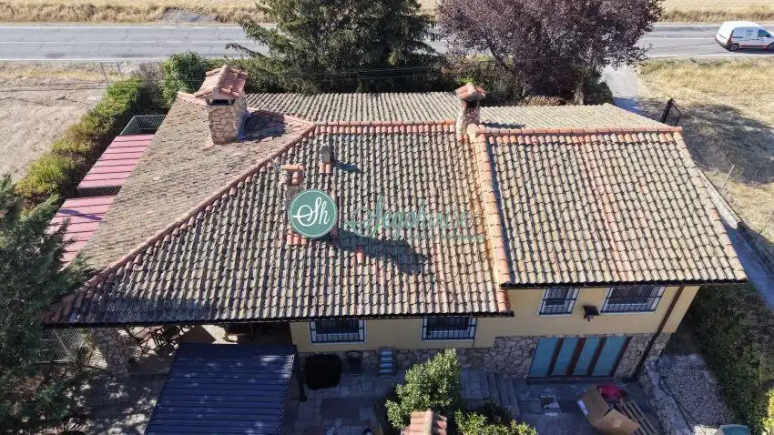 Detached house with garden for sale in Valverde del Majano, imagen 10
