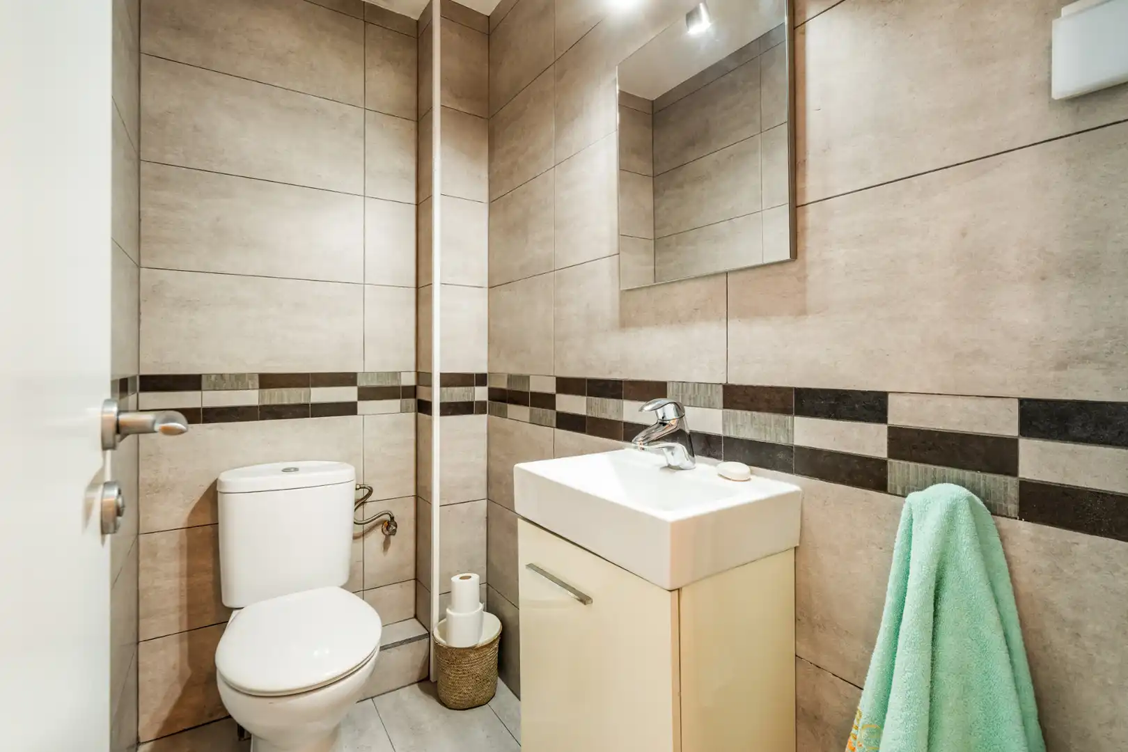Baño de Casa adosada en venta en Viladecans con Aire acondicionado, Calefacción y Parquet
