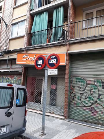 Local comercial en Venta en CL JOSE PELLICER en Barrio de San José