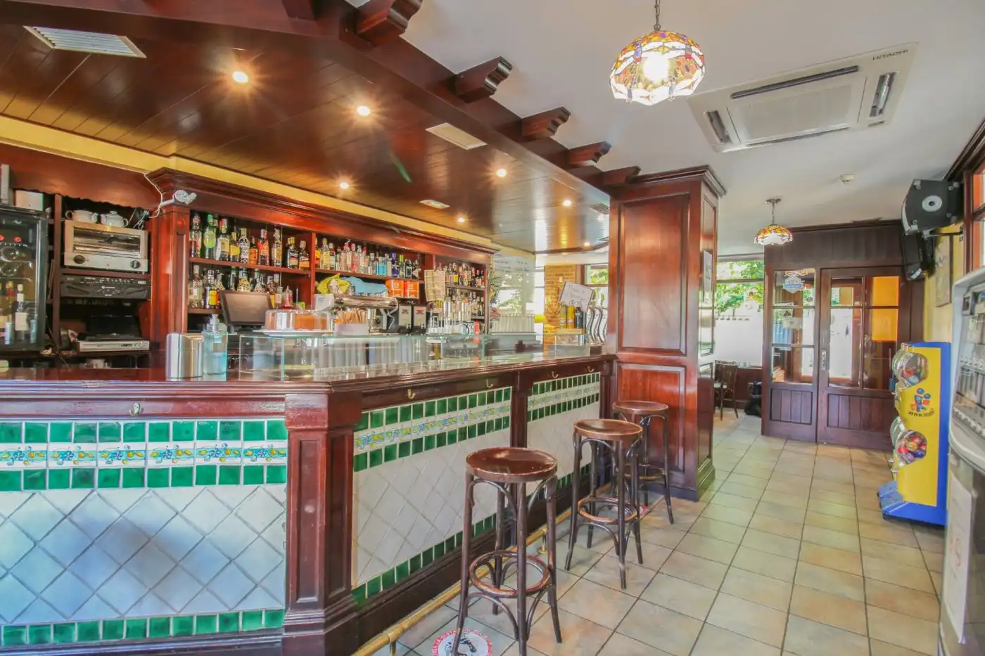 Commercial properties for sale in Aretxabaleta  with Air Conditioner and Furnished